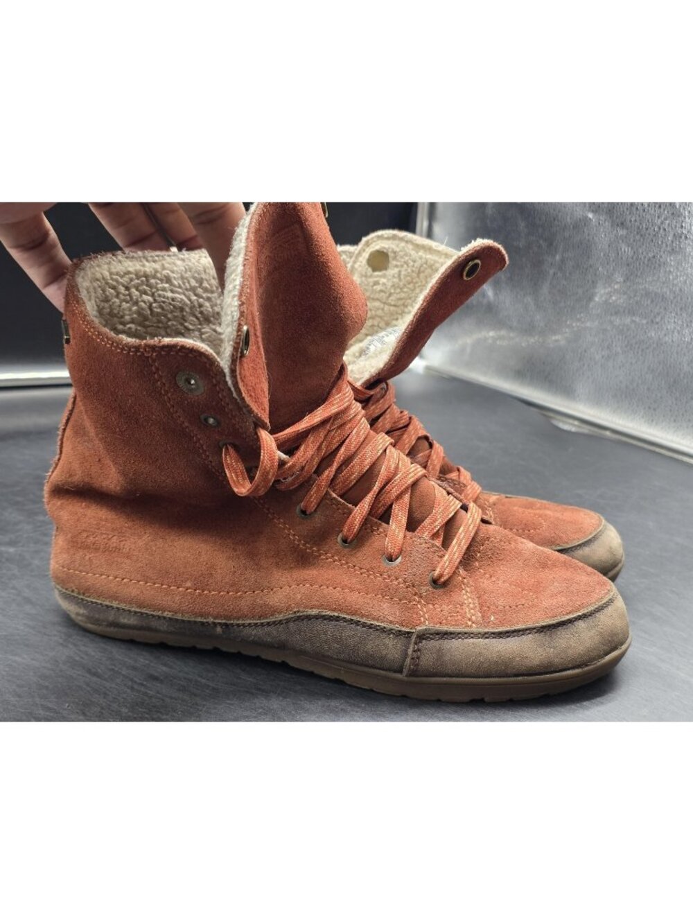 Patagonia Boots Womens Size 7 Brown Rusted Iron Suede Faux Fur Ankle Lace Up